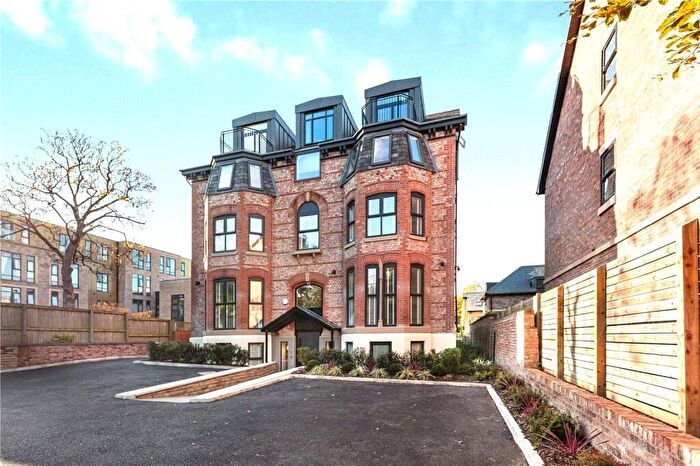 2 Bedroom Apartment To Rent In Palatine Road, Didsbury, Manchester, Greater Manchester, M20