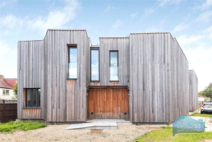 3 Bedroom Semi-Detached House To Rent In Crowntree Mews, Mill Hill, London, NW7