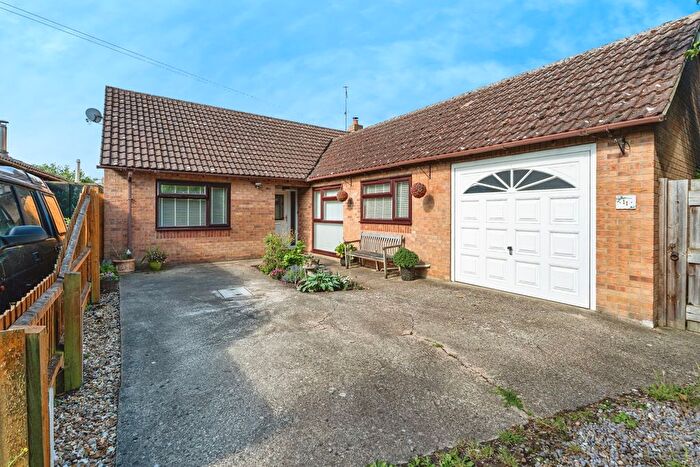 3 Bedroom Bungalow For Sale In Manor Court Road, Witchford, Ely, Cambridgeshire, CB6