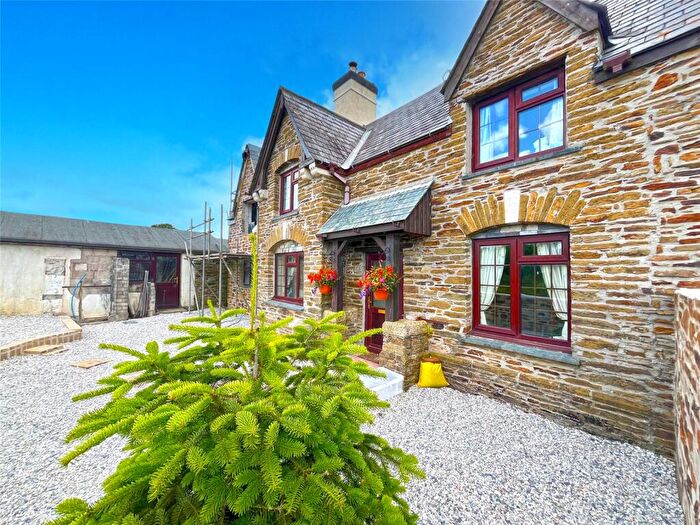 4 Bedroom Link Detached House For Sale In Greystone Pool, Pelynt, Nr Looe, Cornwall, PL13