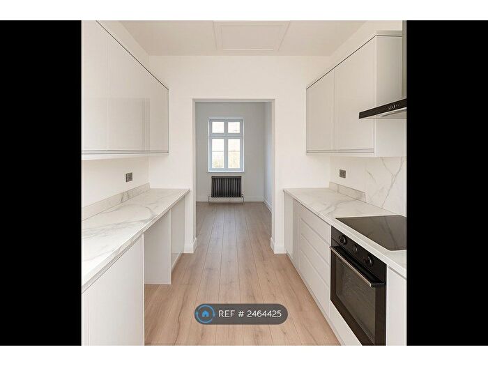 2 Bedroom Maisonette To Rent In Park View Road, London, N17