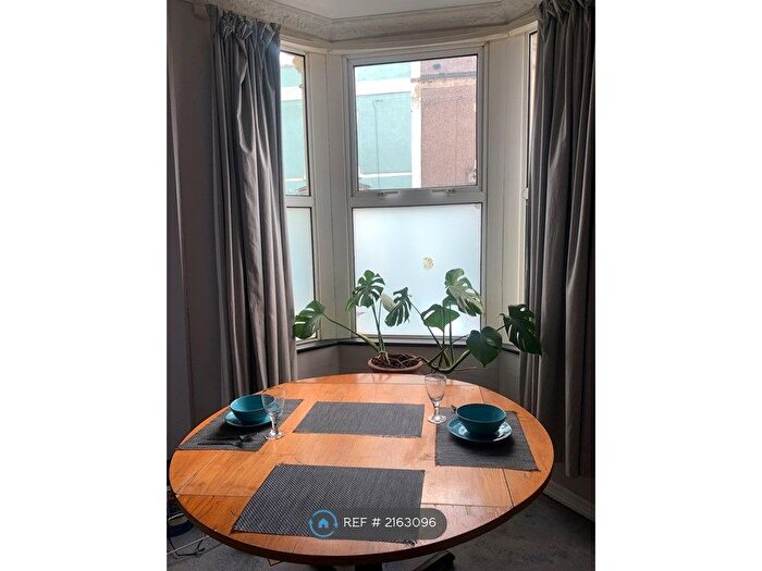 2 Bedroom Terraced House To Rent In Easton, Bristol, BS5