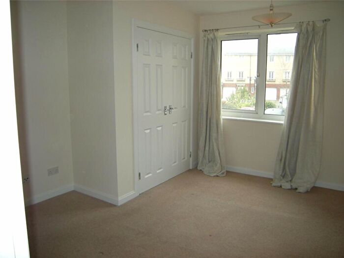 2 Bedroom Apartment To Rent In Adventurers Quay, Caerdydd, Adventurers Quay, CF10