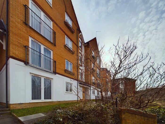 1 Bedroom House To Rent In Butlers Close, Bristol, BS5