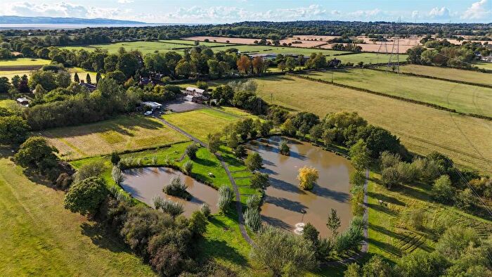 4 Bedroom Barn Conversion For Sale In Liverpool Road, Neston, CH64