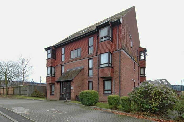 Studio To Rent In Station Road, Petersfield, GU32