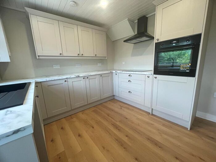 3 Bedroom House To Rent In Attlee Road, L36