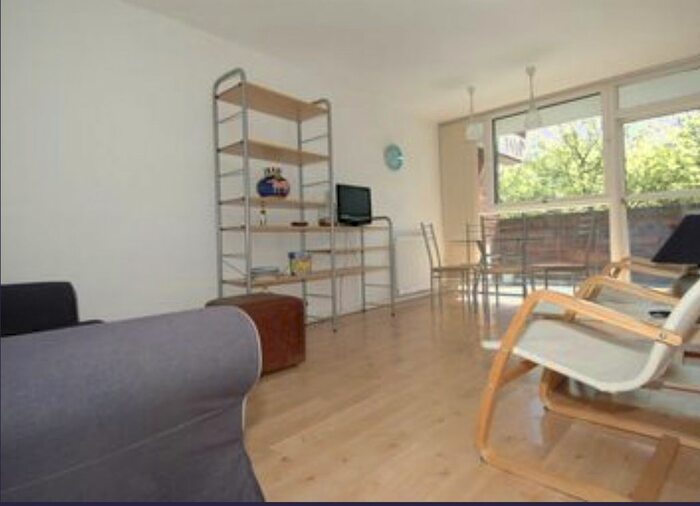 2 Bedroom Flat To Rent In Morgan House, Vauxhall Bridge Road, Pimlico, London, SW1V
