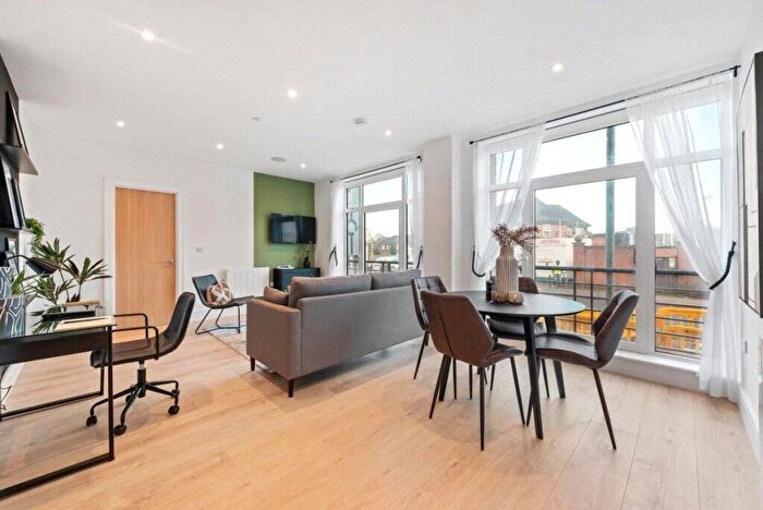 2 Bedroom Apartment To Rent In Pyrcroft Road, Chertsey, Surrey, KT16