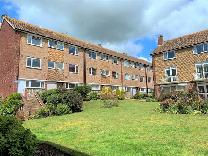 2 Bedroom Maisonette To Rent In Holmes Avenue, Hove, BN3