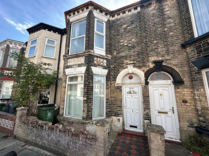 2 Bedroom Flat To Rent In Anson Road, Great Yarmouth, NR31
