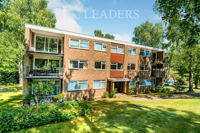 2 Bedroom Apartment To Rent In Sandell Court, The Parkway, SO16