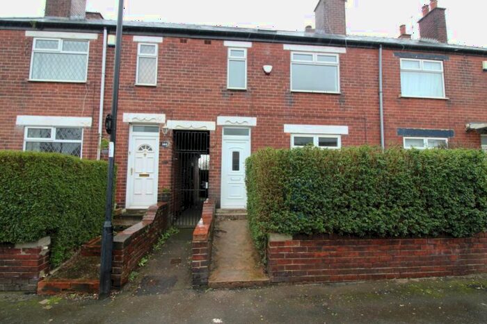 3 Bedroom House To Rent In - DOvercourt Road - Available Now, S2