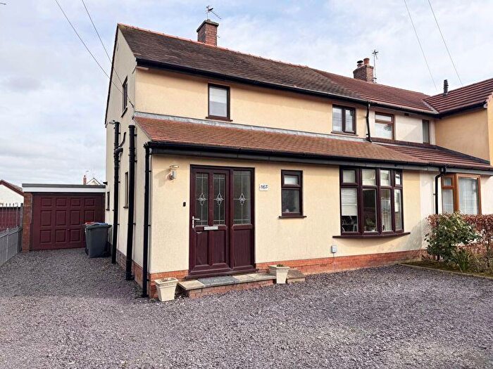 3 Bedroom Semi-Detached House For Sale In Hardhorn Road, Poulton-Le-Fylde, FY6