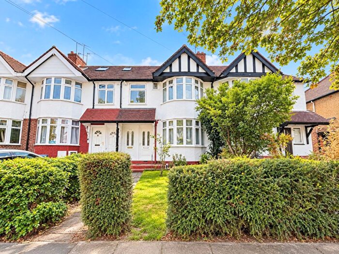 1 Bedroom Flat To Rent In Braemar Avenue, London, NW10