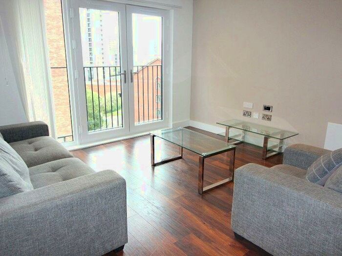 2 Bedroom Apartment To Rent In Wilburn Basin, Ordsall Lane, Salford, M5