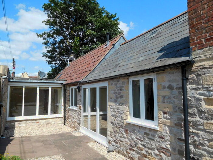 2 Bedroom Barn Conversion To Rent In Horseshoe Lane, Chipping Sodbury, BS37