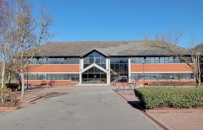 2 Bedroom Flat To Rent In Pavillions Court, Trowbridge, BA14