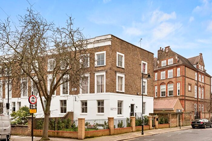 4 Bedroom Maisonette To Rent In Elmore Street, Islington, N1