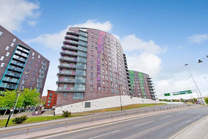 2 Bedroom Apartment To Rent In Cross Green Lane, Leeds, LS9
