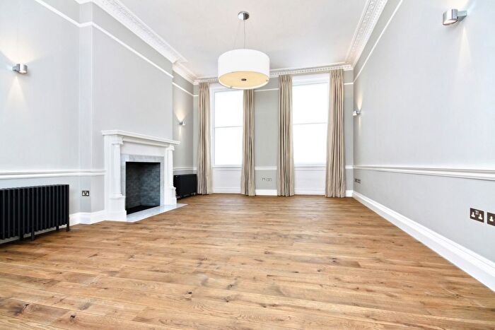 1 Bedroom Flat To Rent In Gloucester Place, London, W1U
