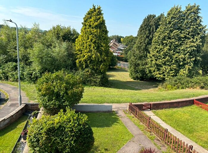 3 Bedroom Semi-Detached House For Sale In Alder Grove, Malpas, Newport, NP20