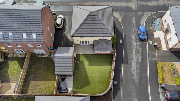 4 Bedroom Detached House For Sale In Dane Road, Rudheath, CW9