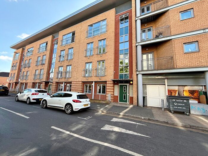 2 Bedroom Property To Rent In Ancroft Street, Manchester, M15
