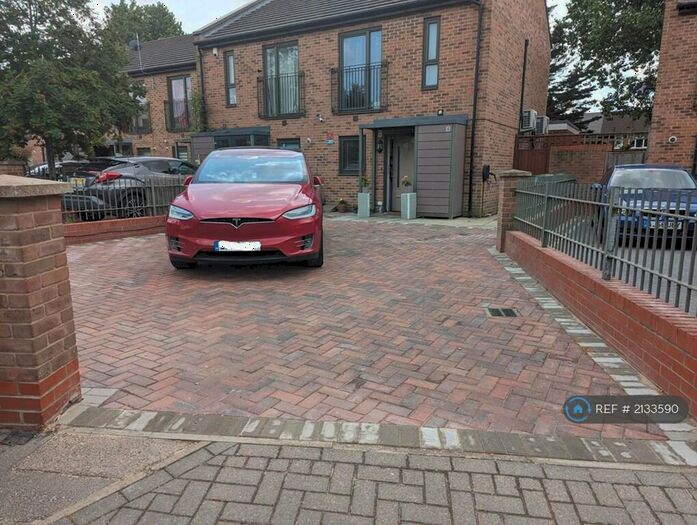 3 Bedroom Semi-Detached House To Rent In Ager Avenue, Dagenham, RM8