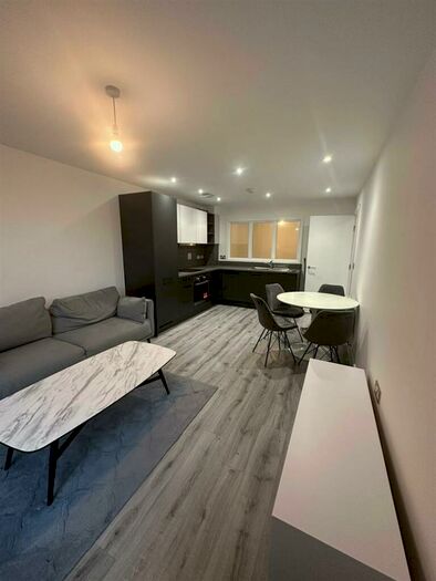 2 Bedroom Apartment To Rent In Cliveland Street, Birmingham, B19