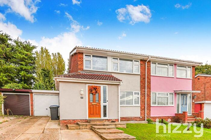 3 Bedroom Semi-Detached House For Sale In Woodthorpe Road, Hadleigh, IP7