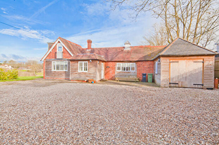 3 Bedroom Detached House To Rent In The Old Stables, Goring On Thames, RG8