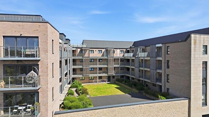 1 Bedroom Flat To Rent In Shrubhill Walk, Leith Walk, Edinburgh, EH7