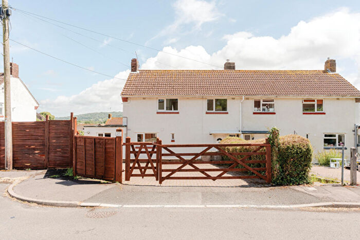3 Bedroom Semi-Detached House For Sale In Hollis Avenue, Portishead, BS20