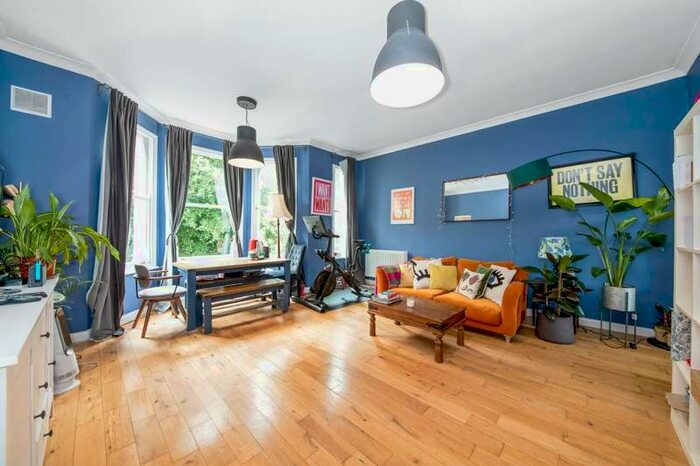 2 Bedroom Apartment To Rent In Wickham Road, Brockley, SE4