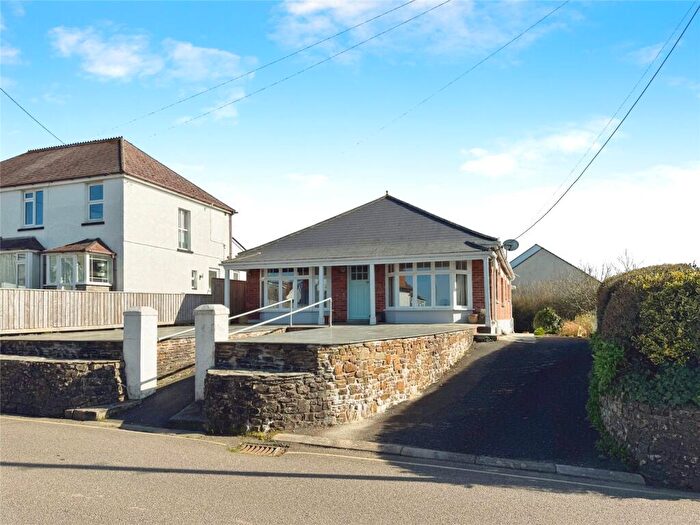 3 Bedroom Bungalow For Sale In Holsworthy, Devon, EX22