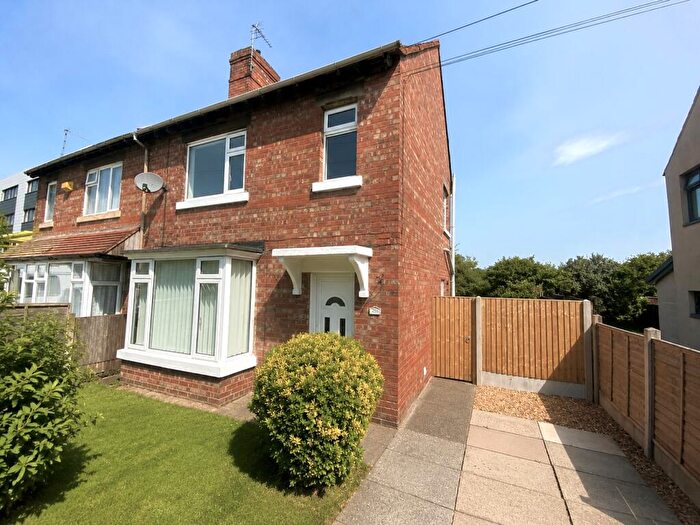 2 Bedroom Semi-Detached House To Rent In Pyms Lane, CW1