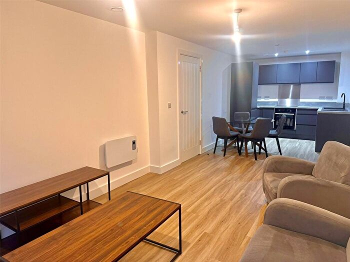 1 Bedroom Apartment To Rent In Bastion Point, Oriel Street, L3