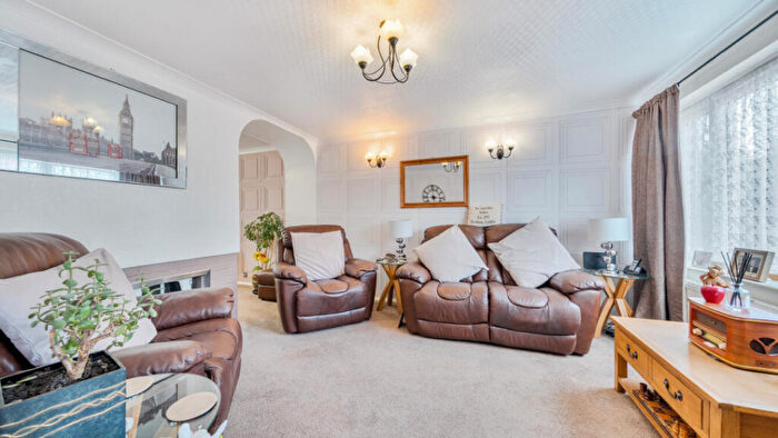 3 Bedroom Terraced House For Sale In Anthony Road, Welling, DA16