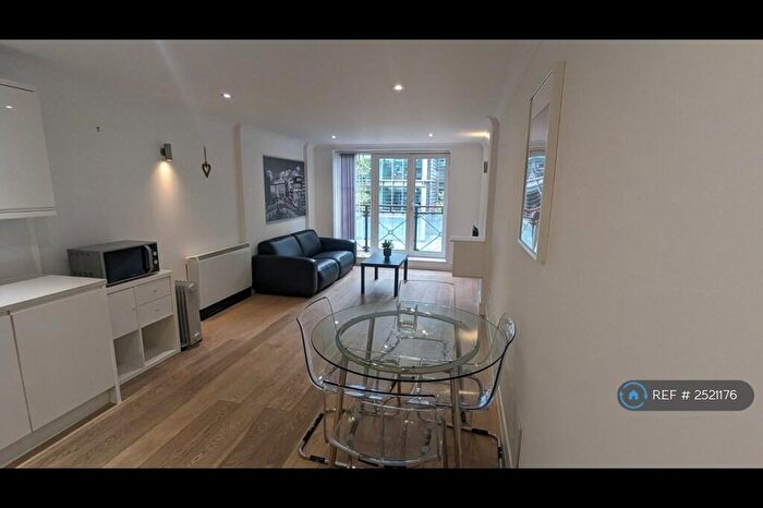 2 Bedroom Flat To Rent In Lizmans House, London, NW1