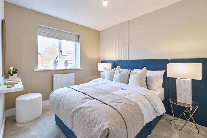 4 Bedroom Detached House For Sale In New Road Uttoxeter, ST14