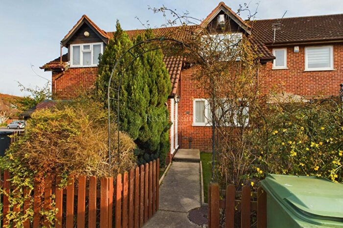 1 Bedroom Terraced House To Rent In Knights Manor Way, Dartford, Kent, DA1