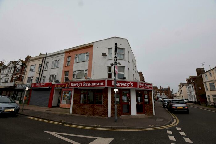 Studio To Rent In Pallister Road, Clacton, CO15