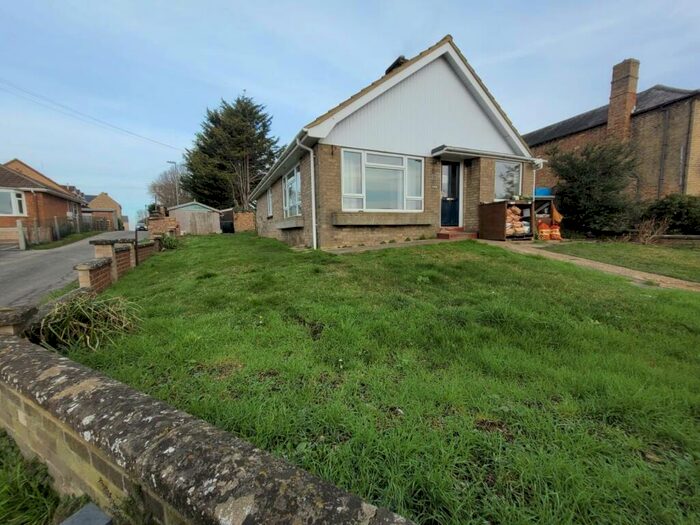 3 Bedroom Bungalow To Rent In High Street, Sutton, CB6