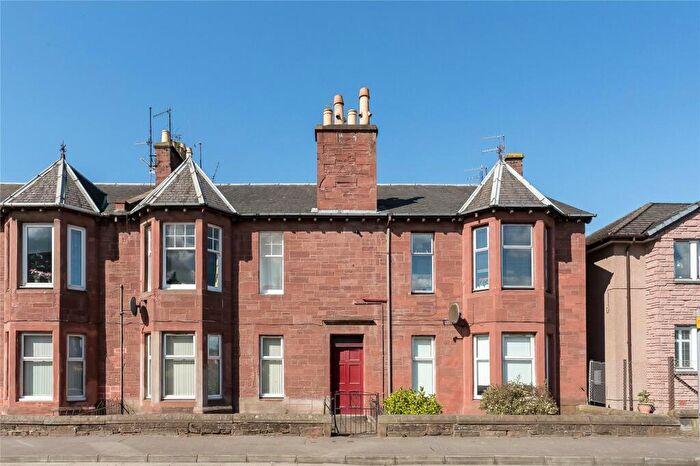 2 Bedroom Flat To Rent In Feus Road, Perth, PH1