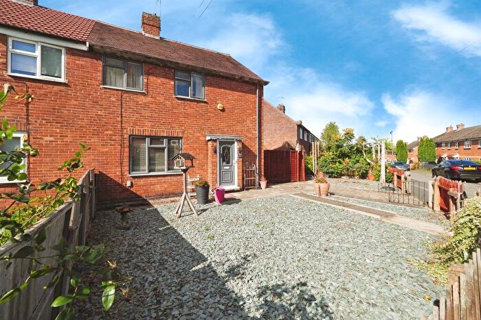 3 Bedroom Semi-Detached House For Sale In Maple Drive, Belper, DE56