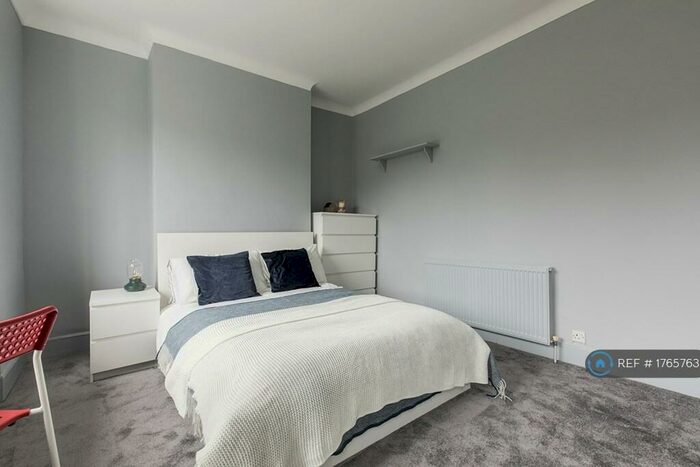 5 Bedroom Terraced House To Rent In Doggett Road, London, SE6