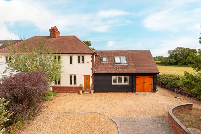 4 Bedroom End Of Terrace House For Sale In Park Road, Stevington, MK43
