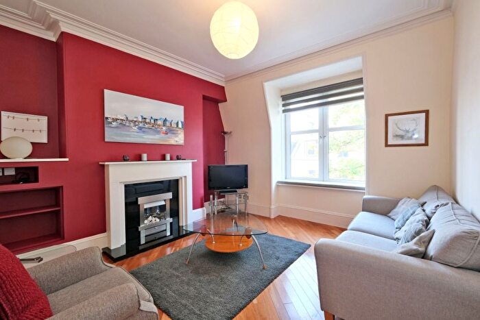 1 Bedroom Flat To Rent In Richmond Terrace, Rosemount, Aberdeen, AB25