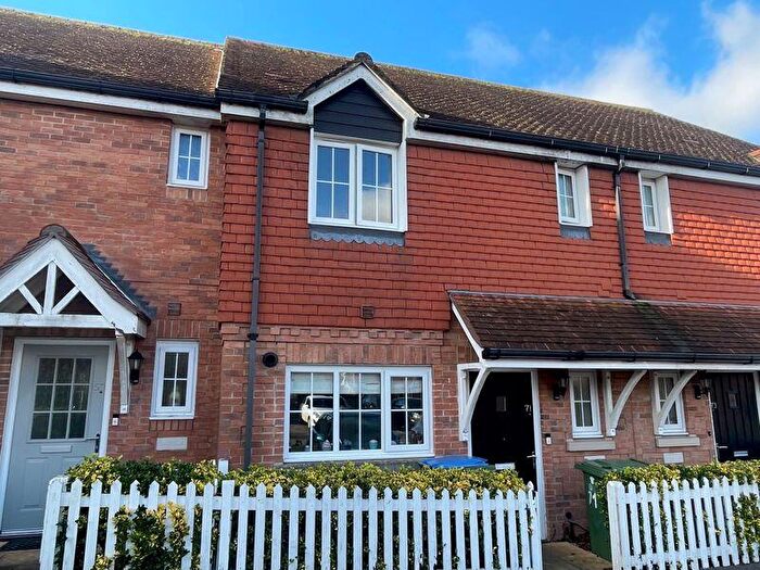 3 Bedroom Terraced House To Rent In Meadow Drive, Henfield, BN5
